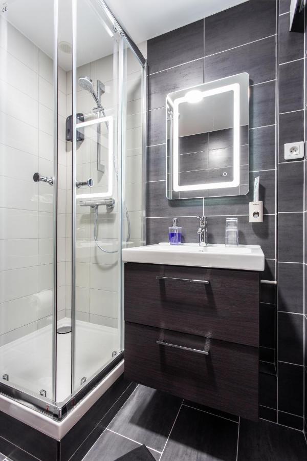 D&E - Paris-Disney - Holidays Apartment - Appartement De Vacances - 5 Chambres- 5 Sdb - 5 Bedrooms - 5 Bathrooms - Netflix Champs-Sur-Marne Eksteriør bilde