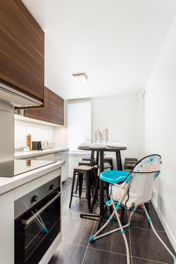 D&E - Paris-Disney - Holidays Apartment - Appartement De Vacances - 5 Chambres- 5 Sdb - 5 Bedrooms - 5 Bathrooms - Netflix Champs-Sur-Marne Eksteriør bilde