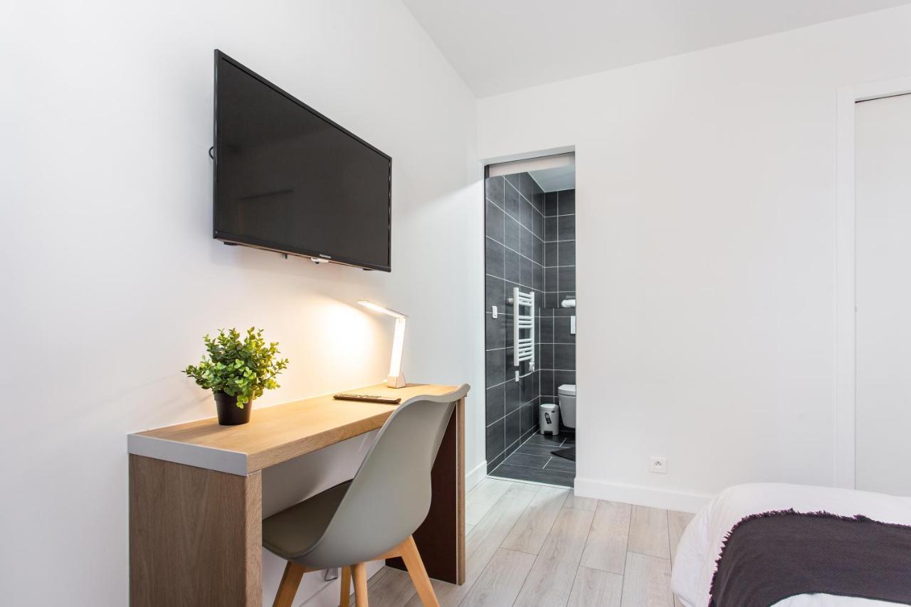 D&E - Paris-Disney - Holidays Apartment - Appartement De Vacances - 5 Chambres- 5 Sdb - 5 Bedrooms - 5 Bathrooms - Netflix Champs-Sur-Marne Eksteriør bilde