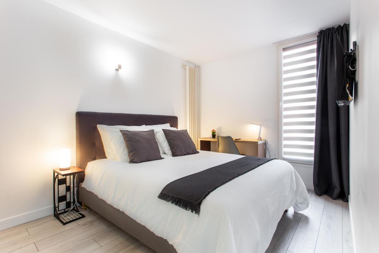 D&E - Paris-Disney - Holidays Apartment - Appartement De Vacances - 5 Chambres- 5 Sdb - 5 Bedrooms - 5 Bathrooms - Netflix Champs-Sur-Marne Eksteriør bilde