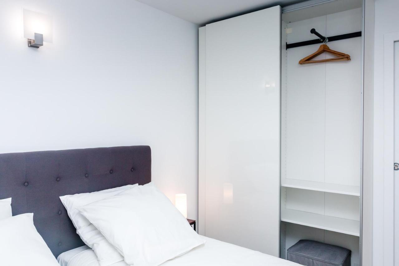 D&E - Paris-Disney - Holidays Apartment - Appartement De Vacances - 5 Chambres- 5 Sdb - 5 Bedrooms - 5 Bathrooms - Netflix Champs-Sur-Marne Eksteriør bilde